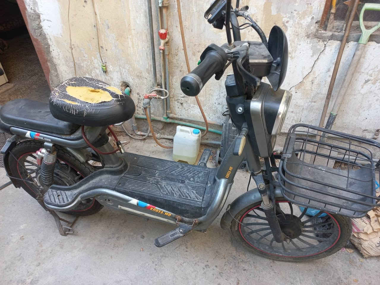 دراجه شحن كوري موديل ٢٠٢٣ بطاريات ٥ دبل السعر ٢٥٠ الف ***********
