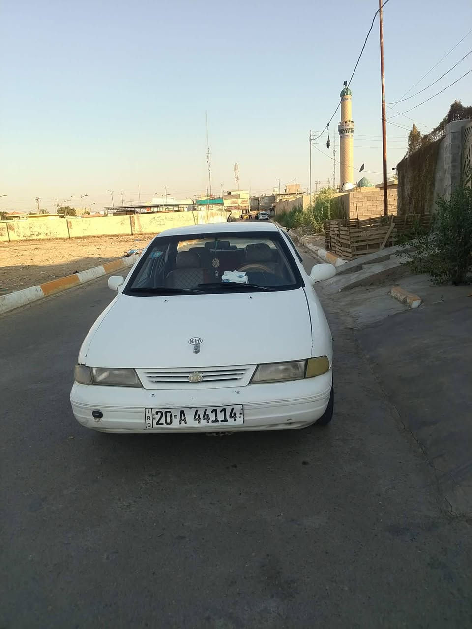 من رخصت صاحب الكروب المحترم عندي هاي كيا سيفيا موديل 92 سيارة بأسمي رقم انكليزي سنويه مجددة كير مكينه خير من الله السعر ب 30 وبيها مجال مكان سيارة ديالى بلدروز الاتصال ***********
