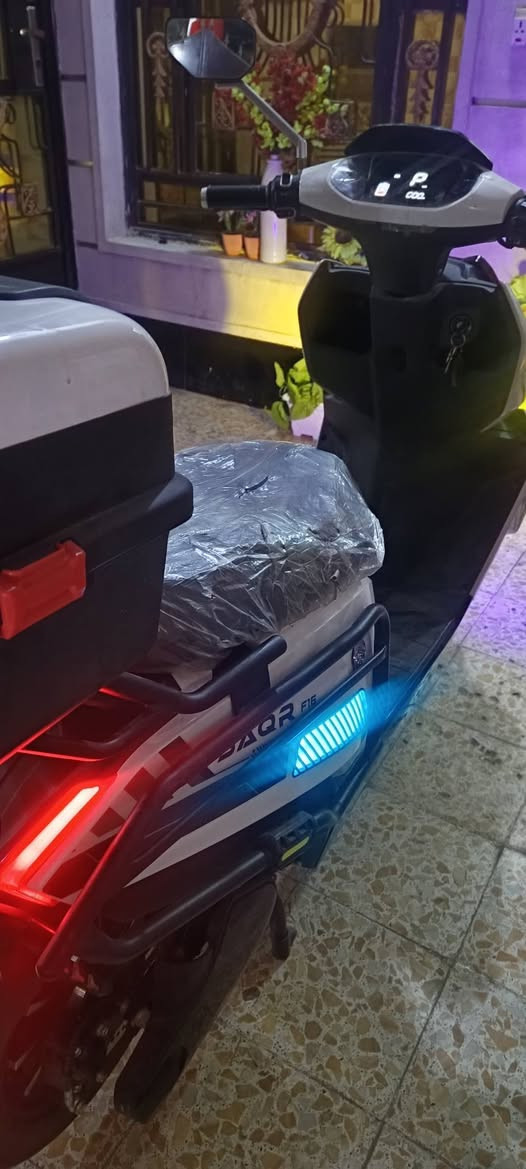 دراجة شحن شركة صقر f16 

دراجة بعدها جديدة ما صارلها 5 اشهر بطارية ليثيوم شحنه وحدة تكفيك طول اليوم دراجة عملية وخدمية بشكل مو طبيعي 3 نمر وسرعتة 83 حقيقة وكلشي موضح كدامكم بالصور عيبها الوحيد عداد الشحن عطلان يتبدل وهاهيه 
سعرها 950 الف وبيها مجال للناس الطيبة ❤❤

للتواصل ***********
