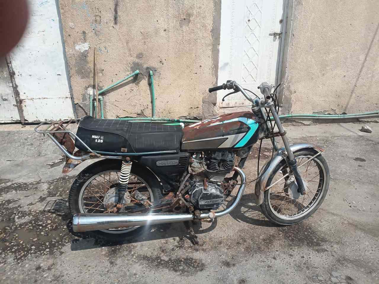 البيع سعر٢٠٠الف. ***********
