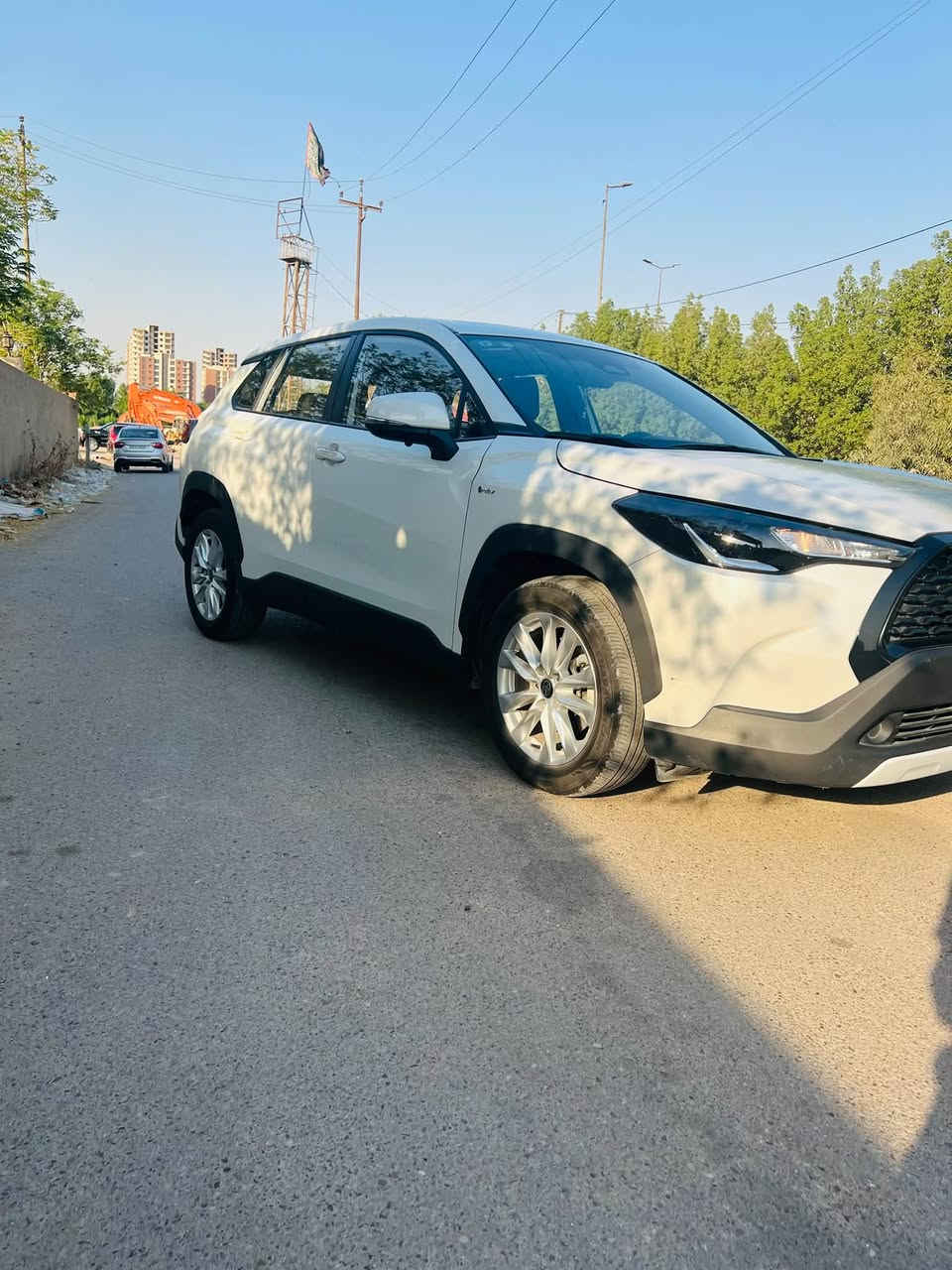 السلام عليكم
كورلا وارد صيني

مديل ٢٠٢٥
ماشية ٢٢ الف
رقم بغداد

مكفولة من ضربة وصبغ وبارد
مكان السيارة بغداد

مطلوبة للمصرف راعيها موظف بمدينة الطب استقطاع شهري
وبيها كفلاء اثنين وكالة المشتري من راعيها الشرعي شرط 

ملاحظة ( راعي السيارة راح يسدد فلوسها كاملة بشهر ٧ بسنة ٢٠٢٧)

السعر ١٥٥ 
للاستفسار 
***********
