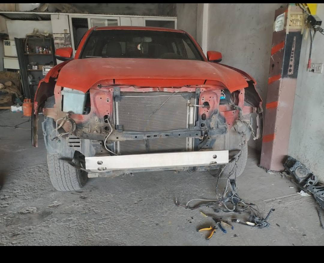 تاکوما للبیع...
تاکوماTRD للبیع...مودیل2017
‌٦ سلندر...دبل اکسل...کیر و محرک و تبرید بشرط 
الحادث مبین بالصورة 
السعر 190 بیها مجال قلیل 
مکان اربیل..
رقم ***********
