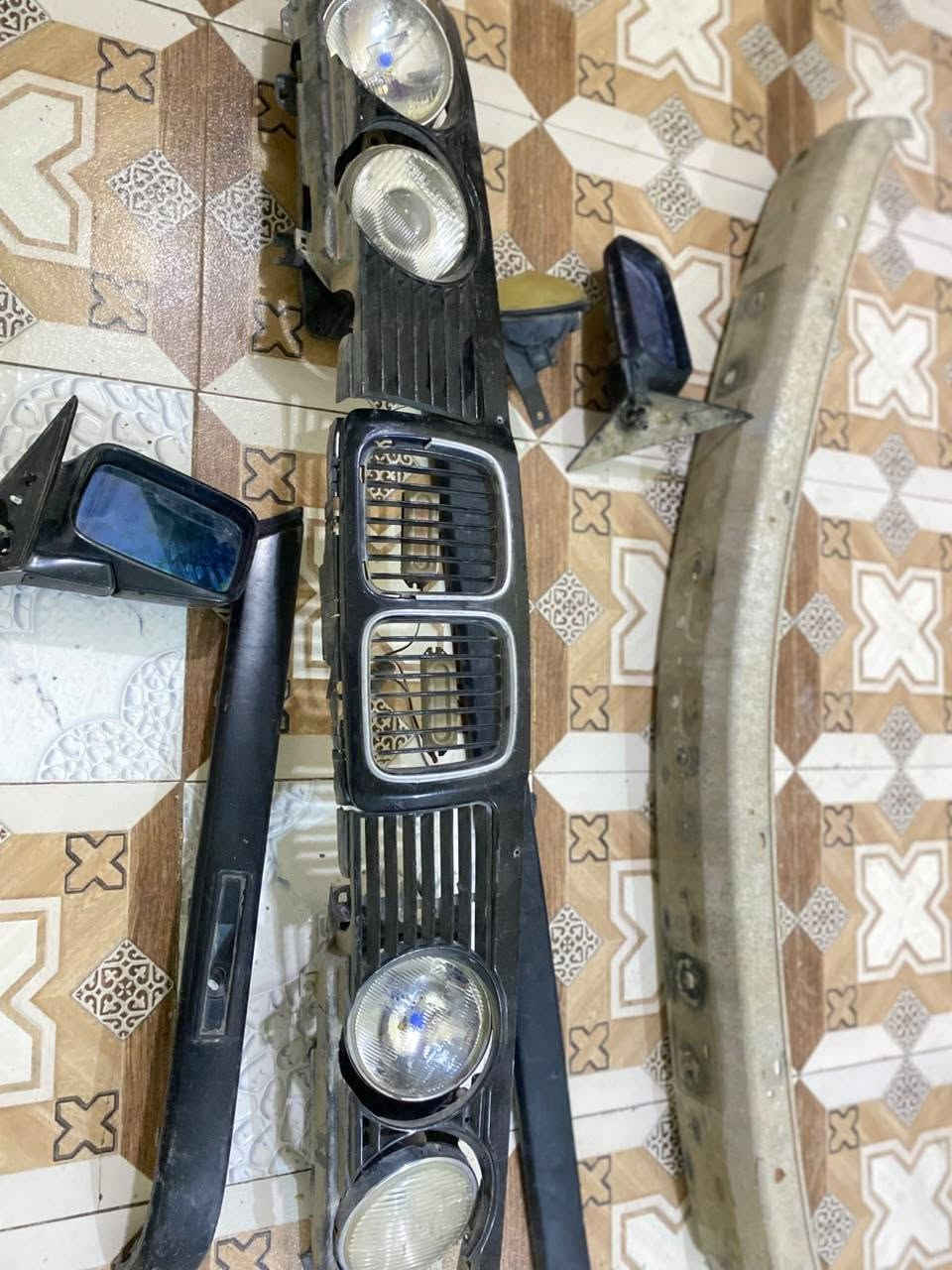 سلام عليكم غراض BMW, البيع قيموهن بل يرضه الله مكاني بغداد قرب بسمايه ناحية الوحده 
***********
***********
