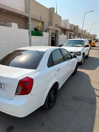 اوبترا • ٢٠١١ • باسمي