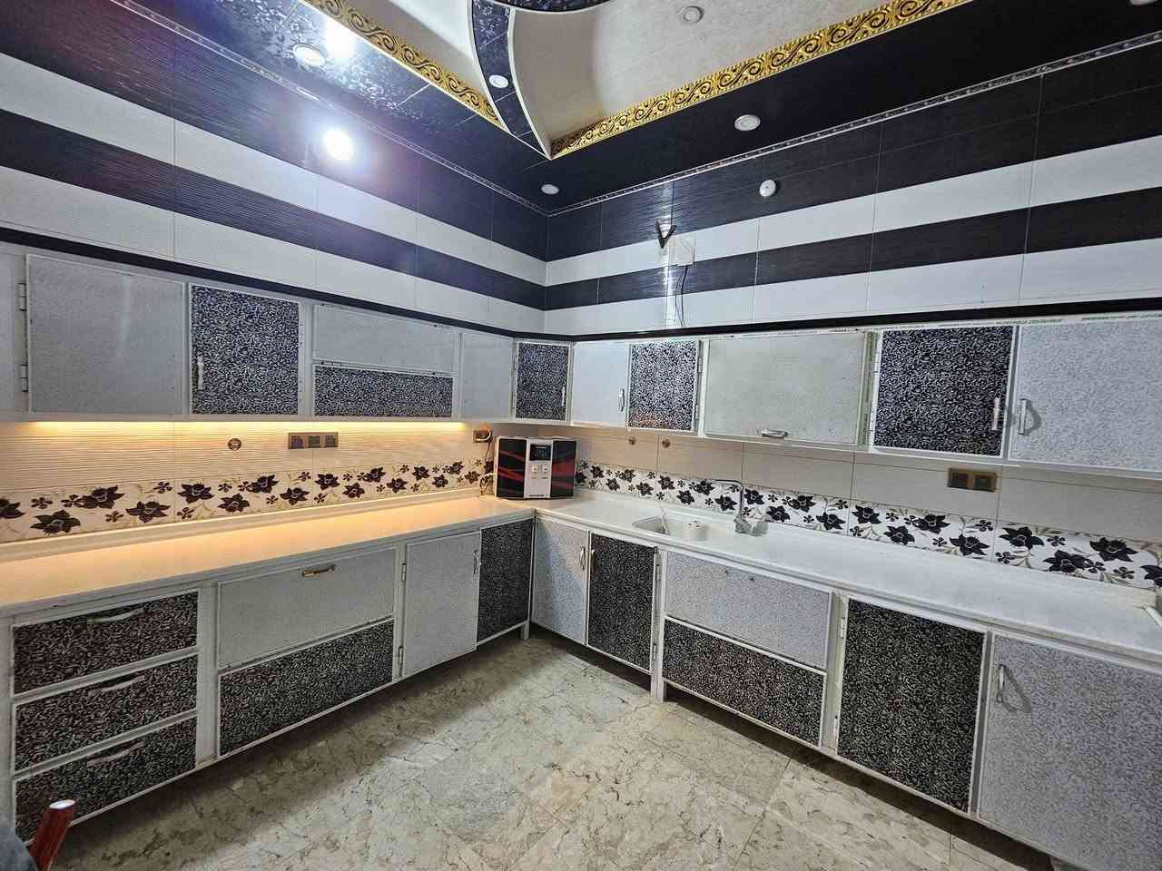 خريطة كاملة كلها مرمر وتسكام درجة اولى وتركي ونضيف كلش اي ضرر مابي العنوان نجف حي جزيرة سايدين مطعم العكايشي فرع جامع ثقلين *********** النجف, العراق
