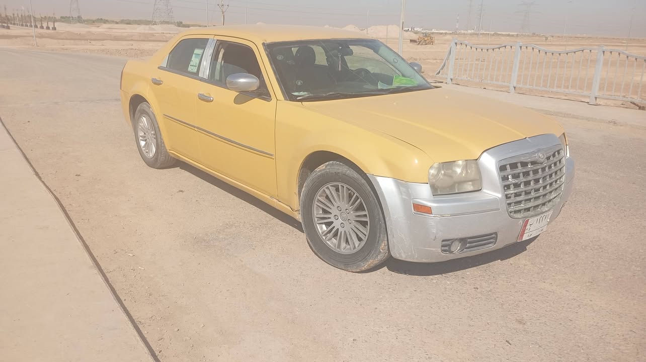 سياره اصل 10 مكينه وقير جدد مستوى شاحن تبريد شغال الشرط التحويل مكان السياره بصره تسيبه السعر 105 مقفوله من قصه من ضربه قاعد اطخها بدعامير ورا بالوجه يعني مبينه***********
