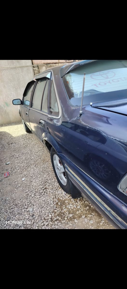 سلام عليكم من رخصت مدير الكروب للبيع  سياره برنس 93 رقم بابل انكليزي تبريد ثلج مكان سياره بابل  سعر 30 وبيه مجال السعر اتصل عله رقم وتفاصيل أكثر ***********

نص مكتوب في الصور:
- HONOR X9c