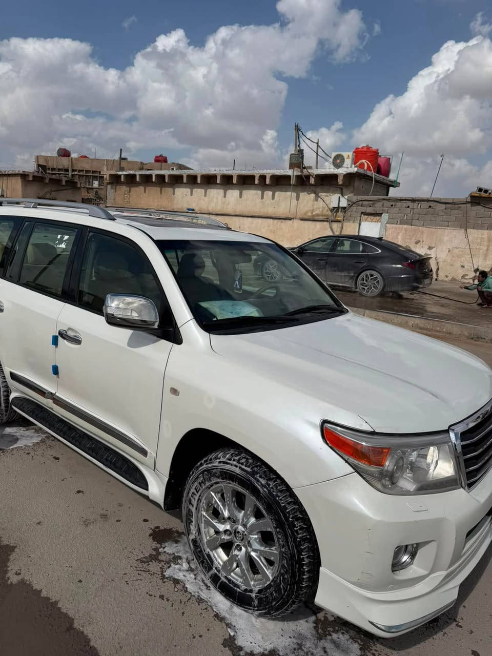 لاندكروز جكسار ٢٠٠٨مكفوله عدا البنيد مبدل فقط اثر طخه كفاله عامه من الصبغ رقم بصره باسمي ٦سلندر فول سياره جديده تبريد حداديه السعر٢٥٠ الاتصال ***********
