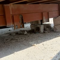 للبيع • استفسار • شاحنة