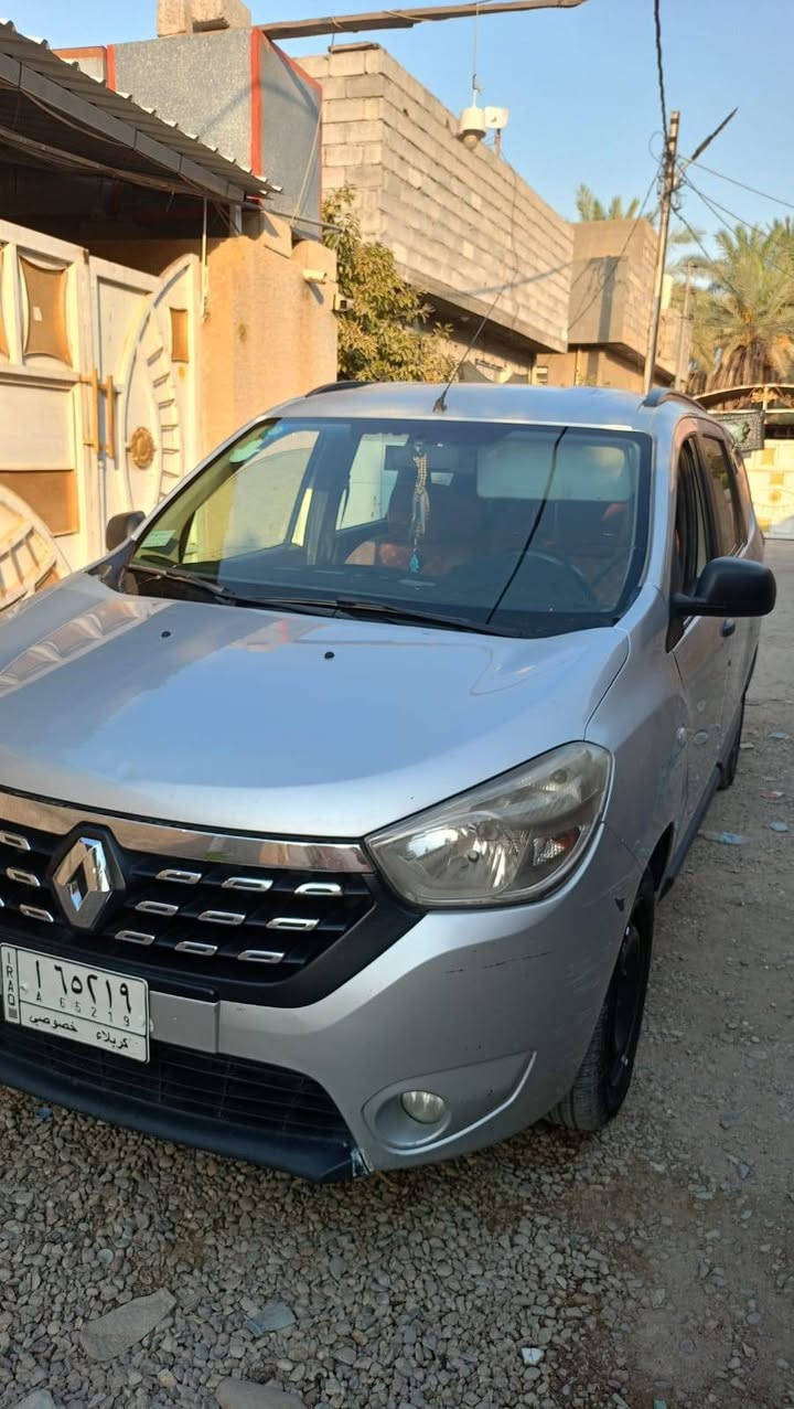 سلام عليكم
للبيع رينو لودجي فرنسي 7 راكب مودي2019
رقم كربلاء بعد 8 اشهر وتصير حرة مامطلوبة تحويل مباشر  
غرفته نضيفة ٩٥% كهربائيات شغالة كَير خير من الله  مكينة 1600 اقتصادية حدادية جديدة تخم تاير جديد سيارة خير من الله وبالعافيه على ياخذها ترايك للبصرة بدون صبغ فقط اماكن بارد تجي تاخذ سونار معروضة ب سعر 80 وبيه مجال مكانها قرب بوابه بغداد مال الراشديه جديدة الشط 
للأستفسار اكثر اتصال او واتس اب  ع رقم ***********
