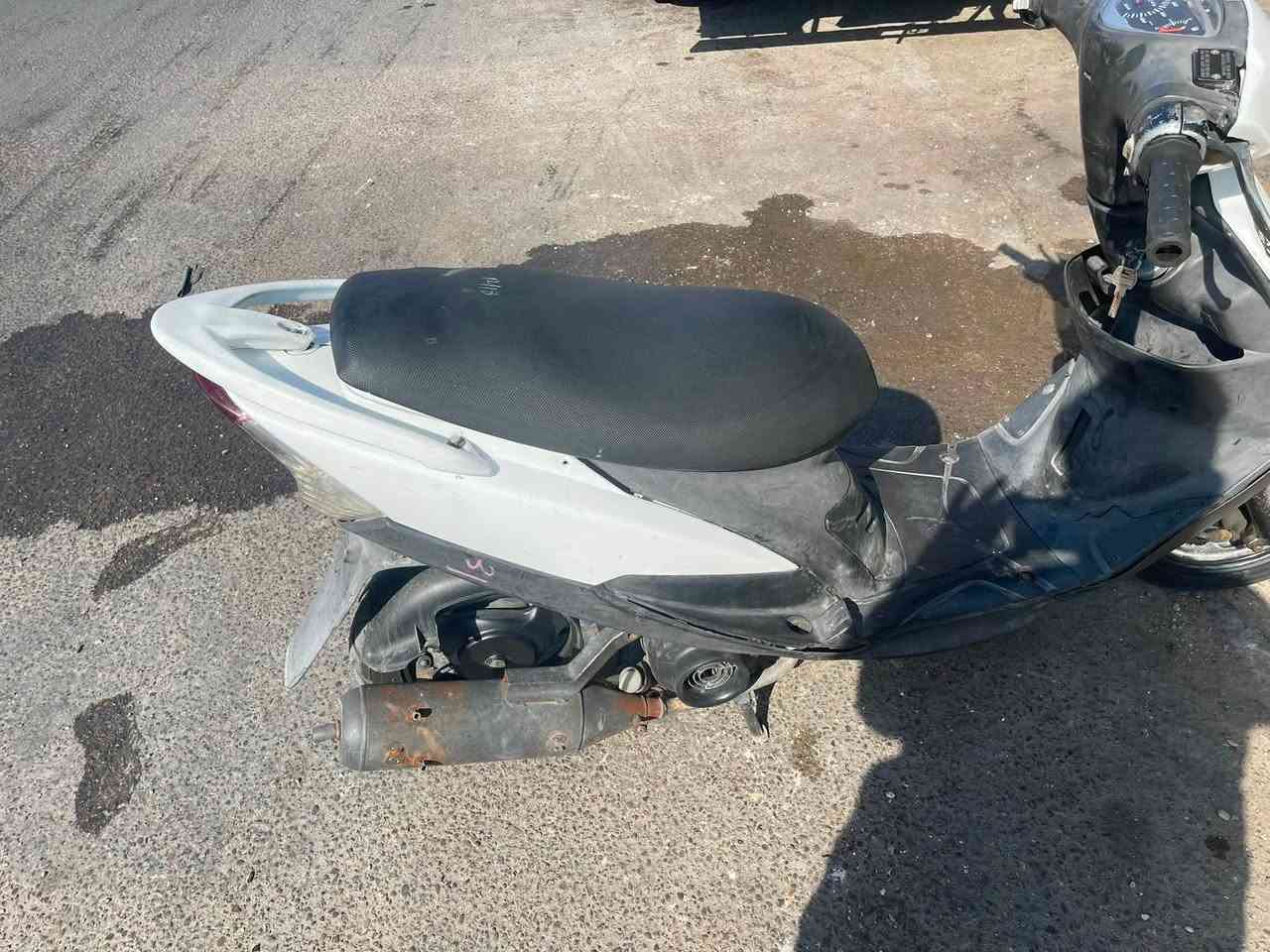 سلام عليكم دارجه ماكس عداله للبيع دراجه حلوه ونضيه السعر 550 وبيها مجال عنوان بغداد مدينه الصدر هاتف ***********
