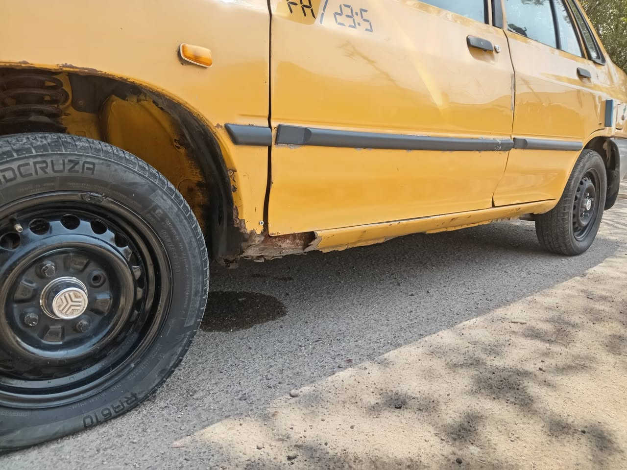 سايبا ٢٠١٢
باسمي تحويل مباشر 

مصفره هيئه وغرامات

شواصي معمره تعمير جيد

كير محرك جدد

غرفه نضيفه

تبريد ما يشتغل

سعر ٢٤ بيهه مجال

مكاني بغداد جديده

***********
