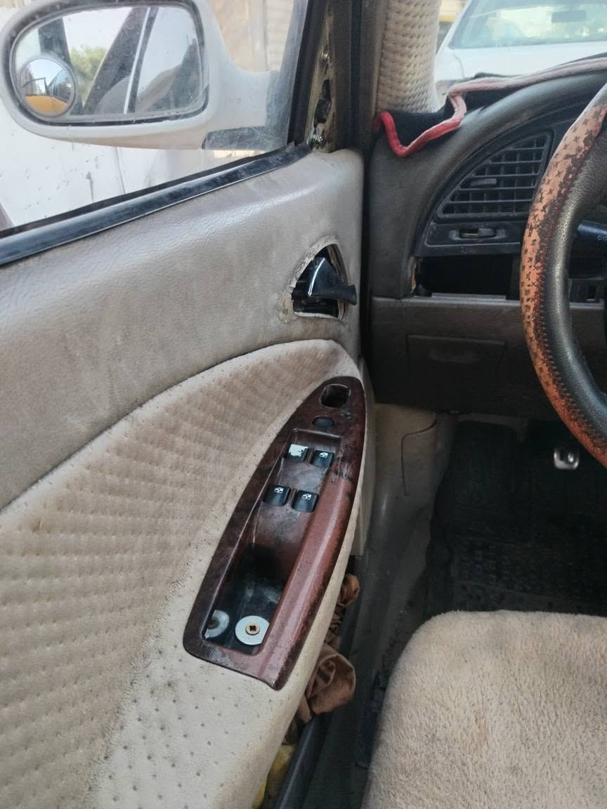 دايو نوبرة موديل ٢٠٠١ بيها بطاقة بانزين وصاحبها موجودة تايرات جديدة باتري جديد محرك كير نظيف
رقم موبايل 
*********** كركوك, العراق
