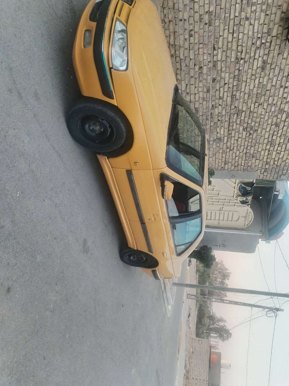 سلام عليكم بيجو بارص موديل 15 محرك نضيف لا تنقيص ولا تبخير كير نضيف حداديه نص عمر تحويل مباشر سياره عليها هئيه وغرامات ٩٥٠ تريد اصفره الك تريد انته تصفره سعر  ٢١ ورقه وبيها مجال شويه
***********
