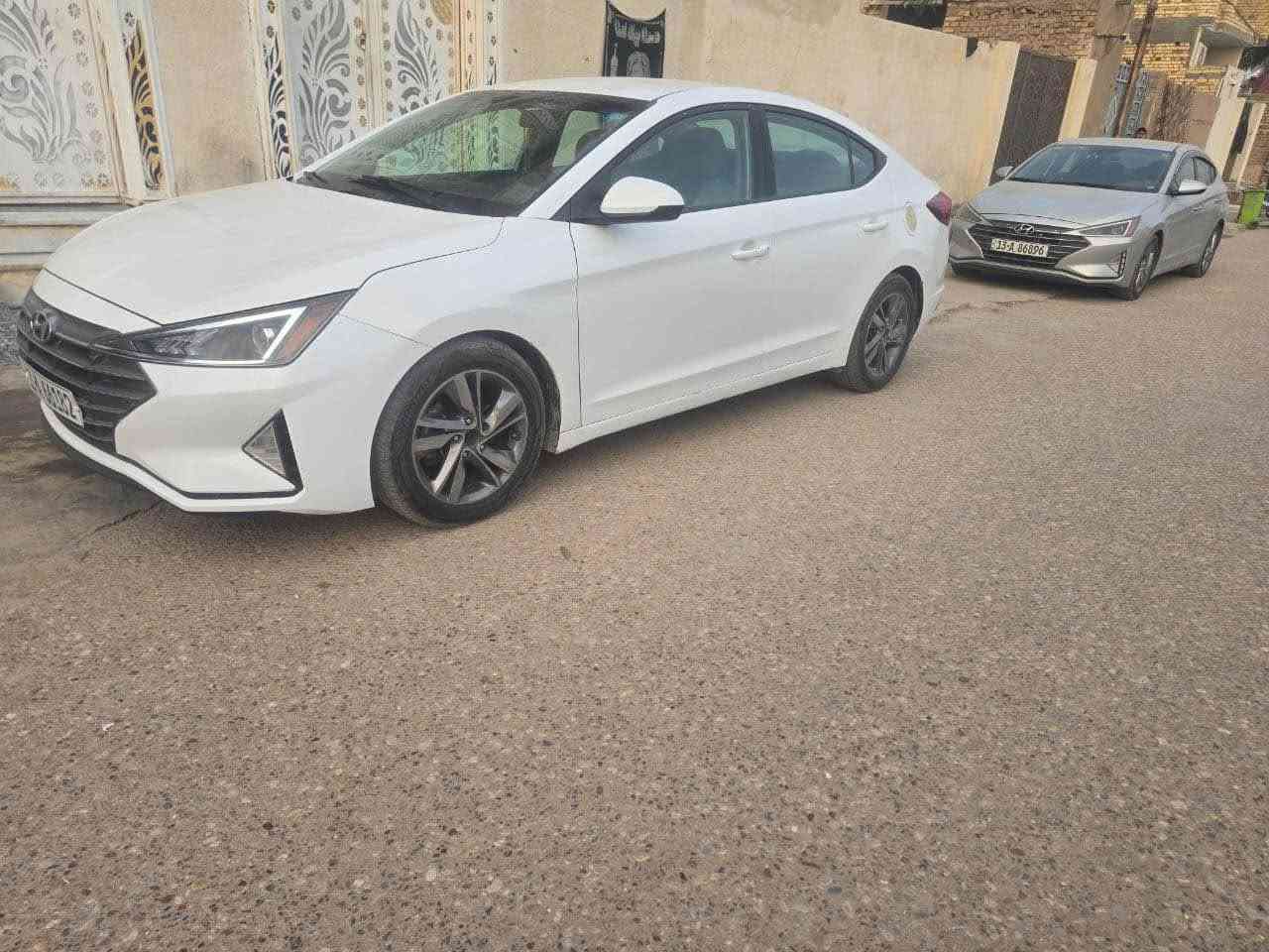 السلام عليكم سياره النترا موديل 2019وارد أمريكي 
حره رقم ميسان الجديد حادثه بنيد صبغ ودوسه جهة السايق صبغ  للاستفسار الاتصال على هاذه الرقم *********** غير متواجد على النت عمارة, ميسان
