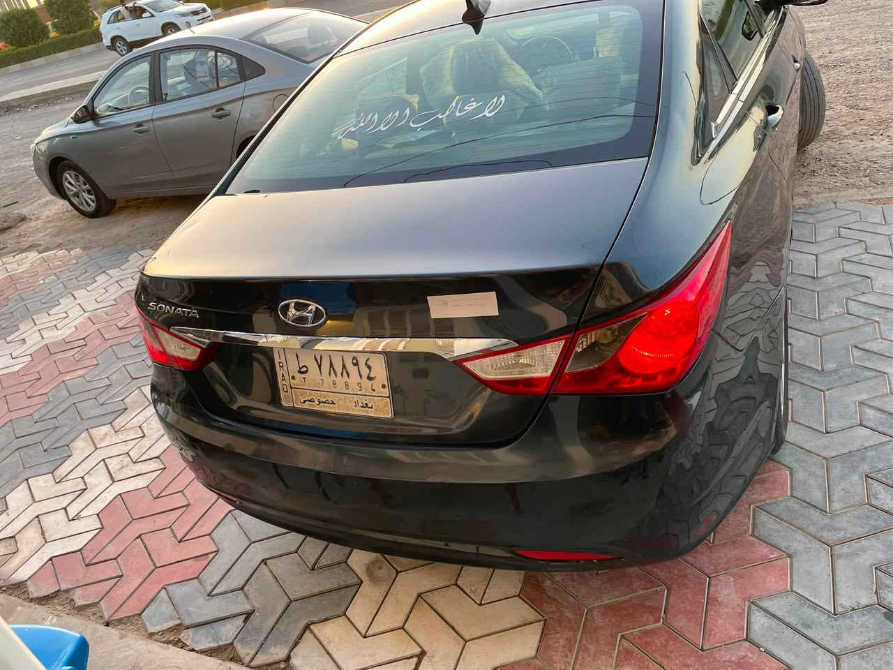 سلام عليكم سوناته موديل2012وارد أمريكي بيها چاملغ وبنيد بدون دواخل كير محرك خير من الله  تبريد ثلج تحويل ثاني يوم سعر 90وبيها مجال عنوان الأنبار فلوجه رقمي ***********واتساب
