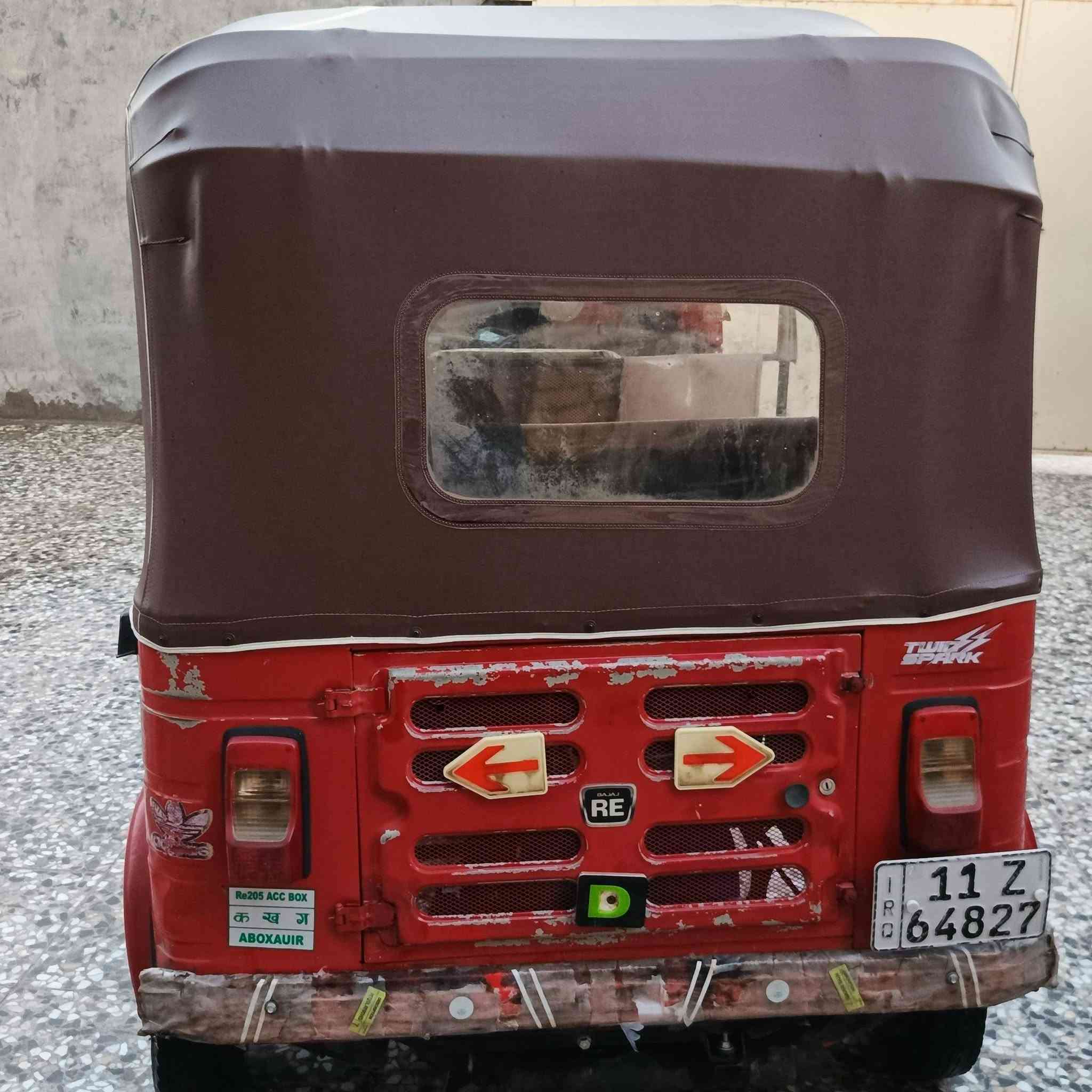 سلام عليكم تكتك البيع الفين 18 جاهزه بيه شوي ملاحضات لا تنقيص ولا بخار تكتك خير من الله استفسار عل رقم ***********

