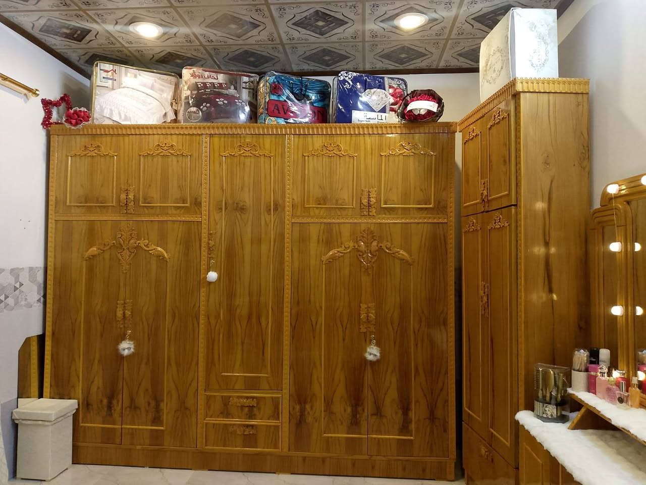 غرفة نوم • أثاث • للبيع