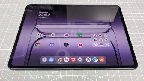السلام عليكم 
متوفر ايباد ونبلس الباد 3 الغني عن التعريف
بمعالج فلاغشب snapdragon 8 elite الي بشغل كلشي على أعلى اعدادات ذاكرة 512gb ورام 16 بلس قابل للزيادة مع الشاحنة الأصلية والكيبورد ابيع سوة او منفصل ماكو مشكلة 
السعر 760 الف وبي مجال للشاري للتواصل لو عن طريق الخاص او واتساب ***********
