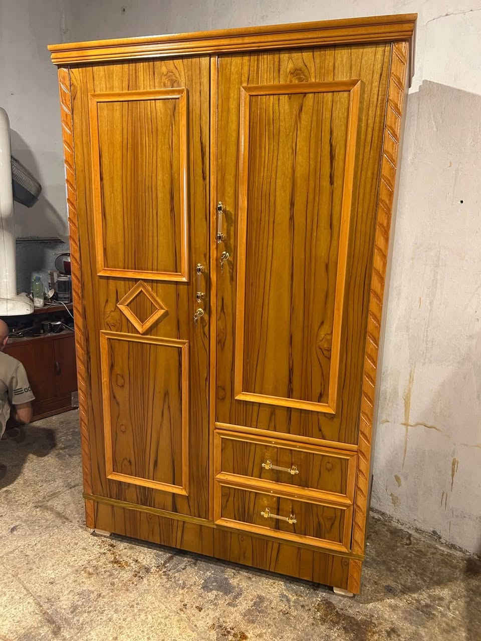 كنتور للبيع فصال حديث (جديد )👌🏻🔥
2 باب صاج 5 ملم زان فصال شغل توصي ثقيل مو تجاري ضهر الكنتور  جمبر مرفوع عن الارض 

للاستفسار الاتصال على الارقام
اسيا 📞(***********)
كورك📞  (***********)
عنواننا
الحدباء معرض عمار ابو حمزه قرب كماليات سند ❄️⭕️
مستعدون شراء الغرف الصاج المستعمله والكناتير 👍🏻
