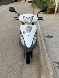 كامكو V2 • ٢٠١٢ • نوزل