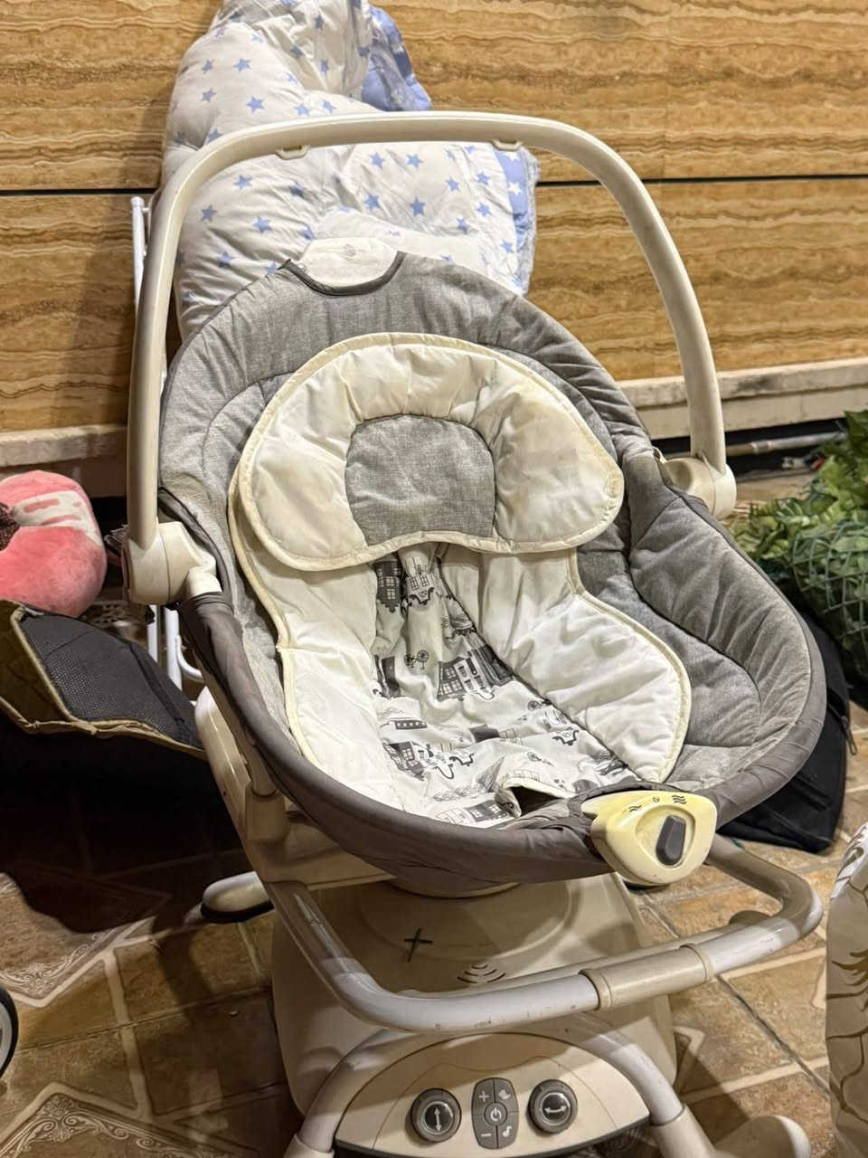 🧸✨ شغلات أطفال للبيع بحالة كلش نظيفة ومرتبة ✨🧸

للأمهات اللي يحبّن الشغلات النظيفة والمرتبة 🤍
عندي مجموعة من أغراض واجهزه  الأطفال، كلها درجة أولى ونظافتها كلش عالية، مستخدمات استخدام خفيف ومحافظ عليها بعناية 🌸

✨ شغلات مرتبة وحلوة
🧸 أغلبها كأنها جديدة
💰 أسعار مناسبة وأرخص من الجديد
📸 الصور حقيقية للشغلات

واللي تعرفني تعرف شكد أحافظ على أغراض أطفالي، ما بيها لا قطع ولا خراب ولا شغلة تنباع إلا وهي تستاهل 🤍

العدد محدود، واللي يعجبها شي وتحب تستفسر عله السعر والتفاصيل تراسلني وات عله هذا الرقم ***********  🌷
