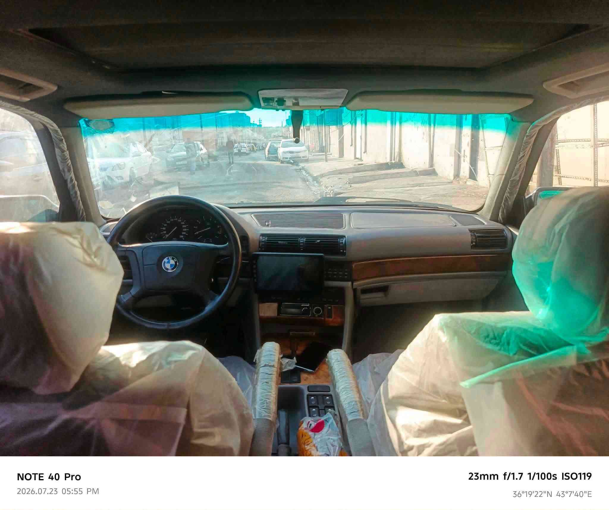 BWM سيارة
740/V8
63$ وبيها مجال بسيط
الاستفسار على هذا الرقم ***********
المكان موصل
