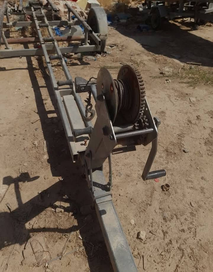 عربانة زورق • أصلية