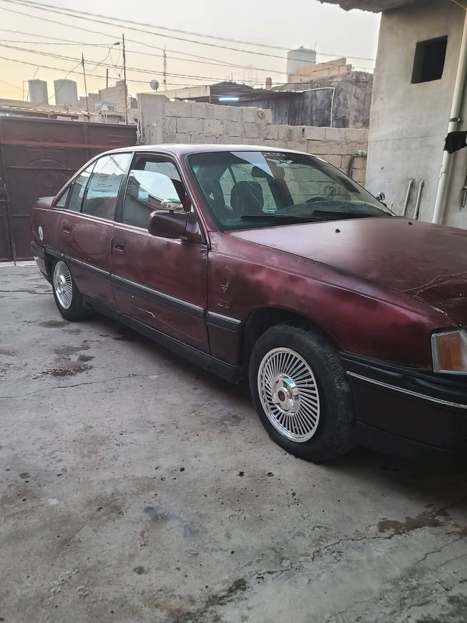السلام عليكم اوميكه للبيع مكينه 20 مشروع وطني السنويه الى 29 شرطه تحويل الوكاله تايرات جدد السعر22 وبيها مجال مراوس بسياره و فرغ هم يرهم ا*********** مراسله هاذا الرقم
