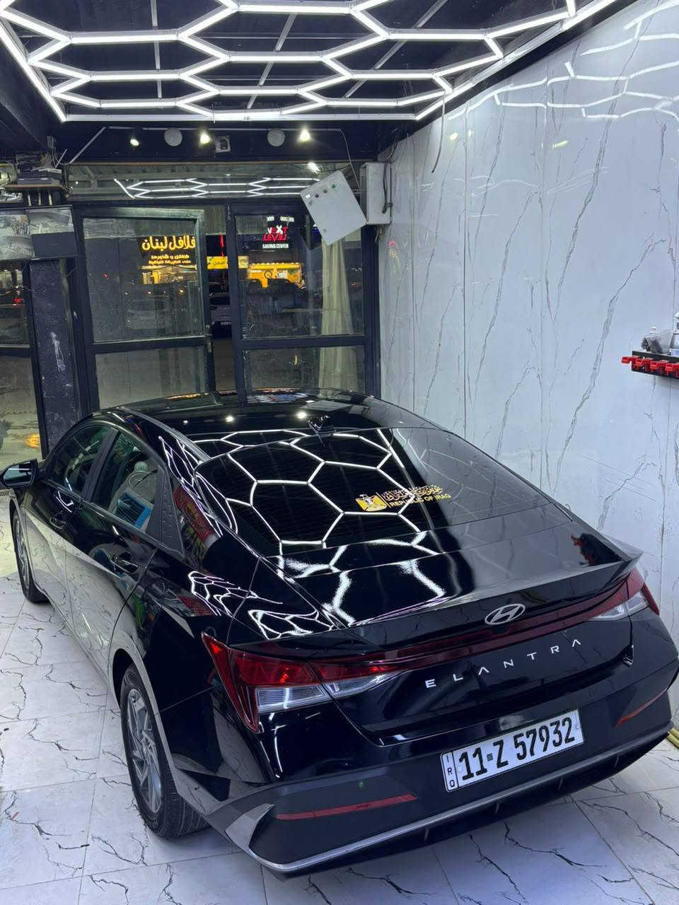 هيونداي النترا 2024 (أمريكي - نص فول) 🚗
​الحالة: بحالة الزيرو (ماشية 22 ألف) - افحص وين ما يعجبك.
​المحرك: 2000cc
​المواصفات: بصمة | رادار | حساسات | شاشة متصلة.
​الأوراق: رقم بغداد باسمي - تحويل مباشر.
​السعر: 143 ورقة (وبيها مجال).
​الموقع: بغداد - المدائن (سلمان باك) - مقابل محطة الوقود.
​للتواصل: ***********
