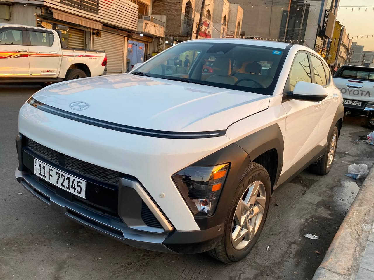 هونداي كونا 2024 وارد أمريكي للبيع في بغداد 🚗
* موديل: 2024
 * رقم : بغداد
 * الضرر: بنيد مبدل نفس اللون (بدون صبغ)
 * الايرباك: ايرباك استيرن فقط
 * السعر: 16,200$ (162 ورقة) وبيها مجال 
📍 للاتصال والاستفسار:
***********
