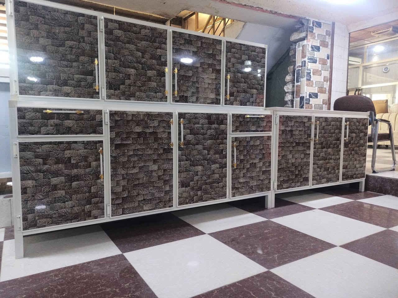 معرض الزهور للأثاث          
وصول وجبه جديده من الكاونترات والسنك الألمنيوم شغل احطاطه وبأسعار مناسبه 
متوفرحسب الطلب كل القياسات موجوده 
كاونتر قياس 3 امتار مع ملحق وسنك  700 الف مع الشد والنقل 
كاونتر قياس مترتين ونص مع لملحق وسنك ب 600 الف مع شد ونقل
كاونتر قياس مترتين مع الملحق والسنك 
ب 450 الف مع الشد ونقل 
العنوان الرمادي منطقه 5 كيلو شارع 100 قرب مطعم 🍴 هيوا لكردي 
للاتصال  ***********
اهلا وسهلا بكم…🌹
