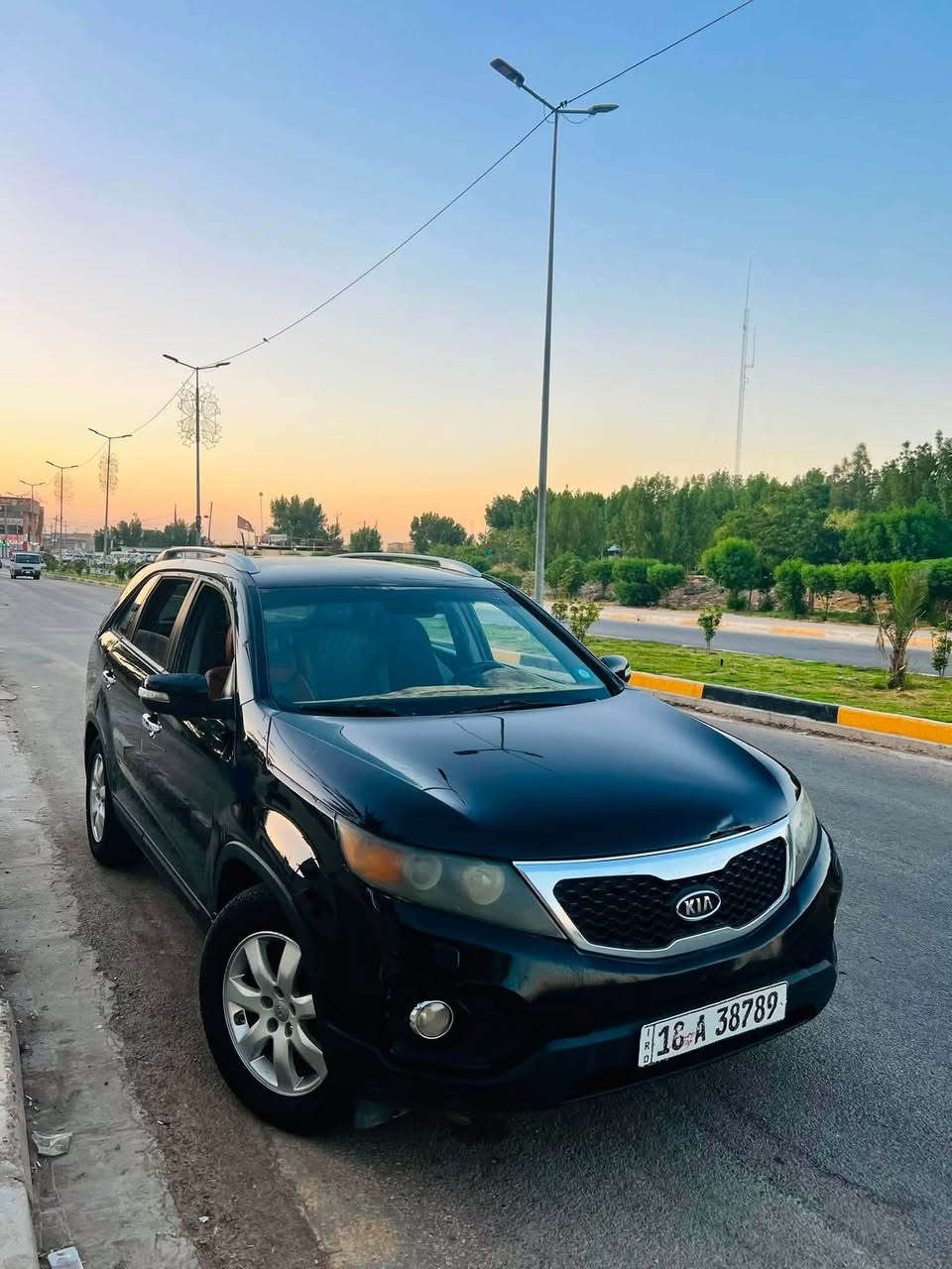 سورنتو موديل 13 سياره مابيها اي نقوصات غير بور ستيرن وغاز للتبريد من باقي النواحي السياره كامله عارضها 95 وبيها مجال 
*********** 
سنويه بأسمي جديده 
مكاني كربلاء طويريج
