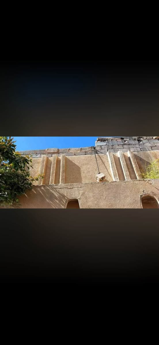 بيت للبيع مساحه ٣٢٤ خلف مصرف بغداد طابو صرف الاستفسار اكثر تصال عله رقم ***********
