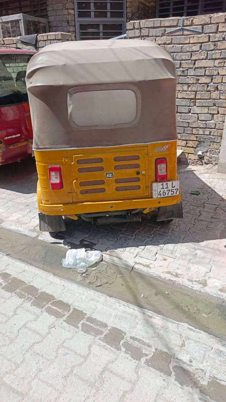 سلام عليكم تكتك للبيع ٢٠رقم وسنويه بغداد انكليزي بسم راعيه تكتك نضيفه مناقصه شي كبل للشارع بيه ملاحضات بسيطه ودوس معمره فقط تكتك  حلوه مرتبه هاذ رقم ***********
 راعيه مكلف بل نشر اني سعره ٧وبيه مجال حك جيه
