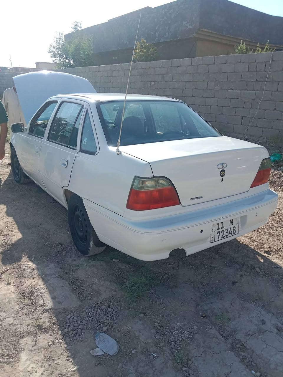 اسلام عليكم سلو للبيع موديل 95 مكينه وكير حاويه بلاديه صبفته جماليه الهزه جديده والسنويه جديد السعر 26 وبيه مجال مكاني بغداد المحموديه رقم الهاتف ***********  ***********
