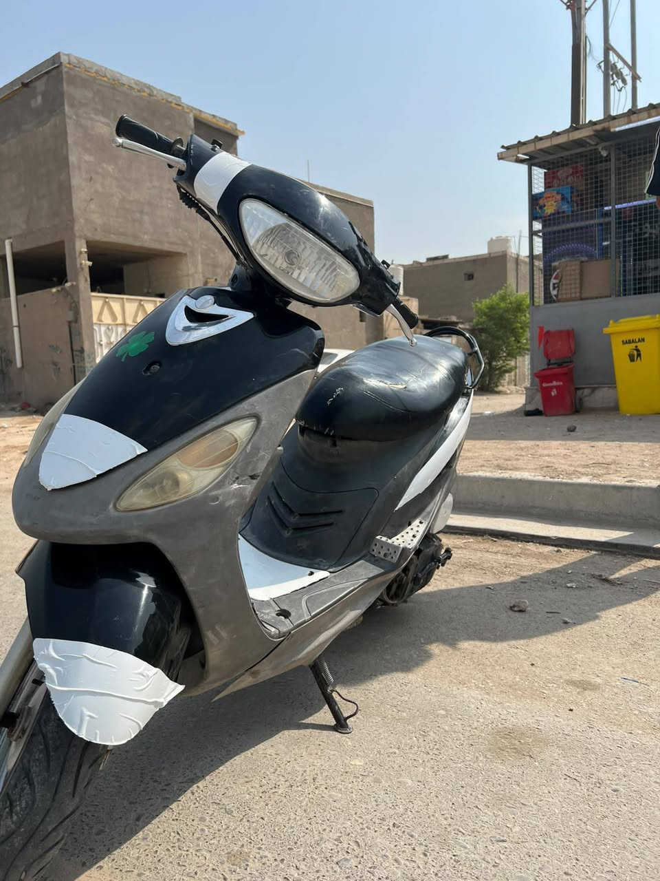 ماکس قجمة • نضيفه • باتري شحن