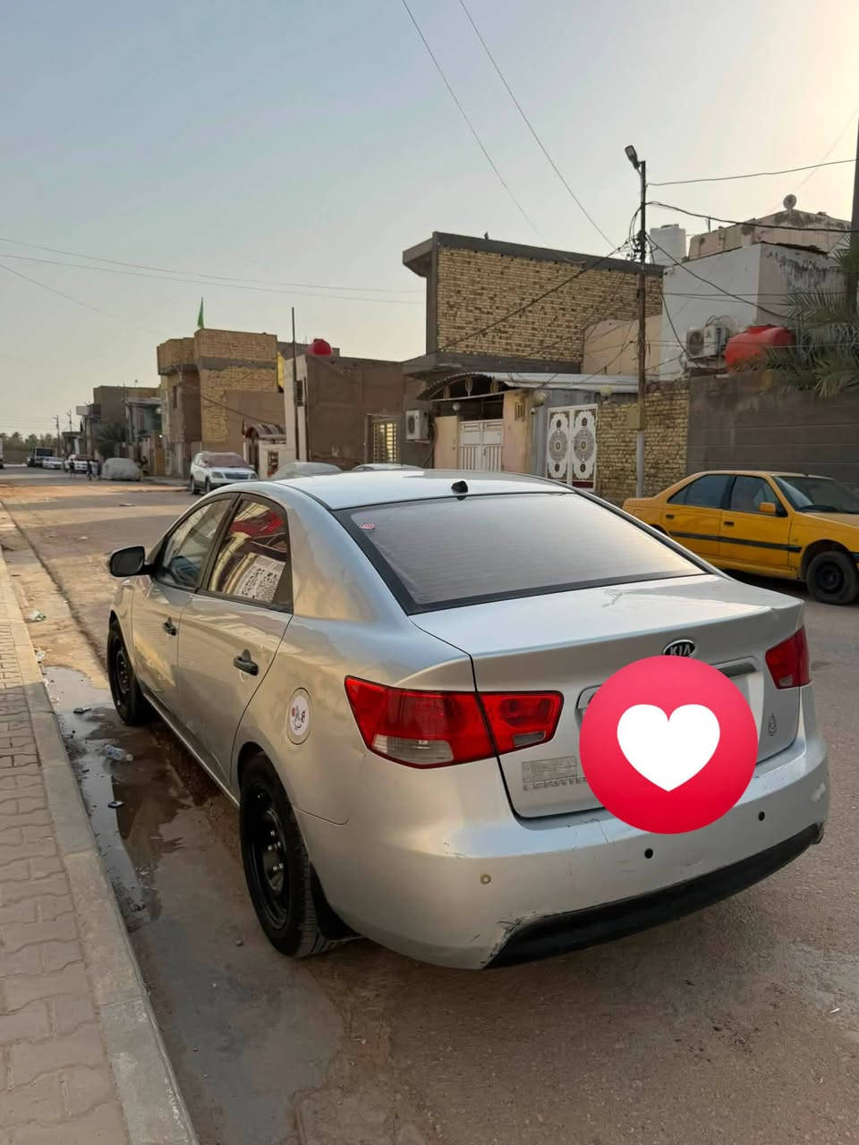 سيراتو مديل ١٢
كفاله عده باردات
مثل موضح بسونار
وكاله مداور
مكان نجف
سعر ٨٣
***********
