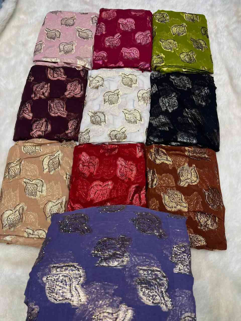 قطع جديد فقط جمله 
*********** Whatsapp 
اربيل عماره د.نامق مقابل شيخ جولي سوق الجمله
