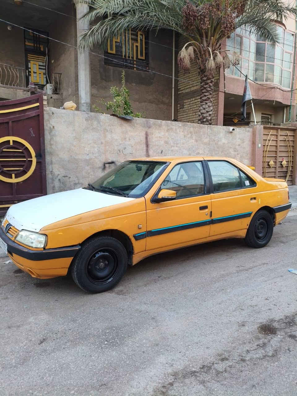 للبيع بيجو اكد موديل 2012 رقم بغداد انكليزي هيئه مصفره تحويل مباشر كير محرك نضاف حداديه جديده تبريده منقص غاز تخم تاير جديد سياه كشره نضيف السعر20 بيه مجال حك الجيه مكاني كربلاء ***********
