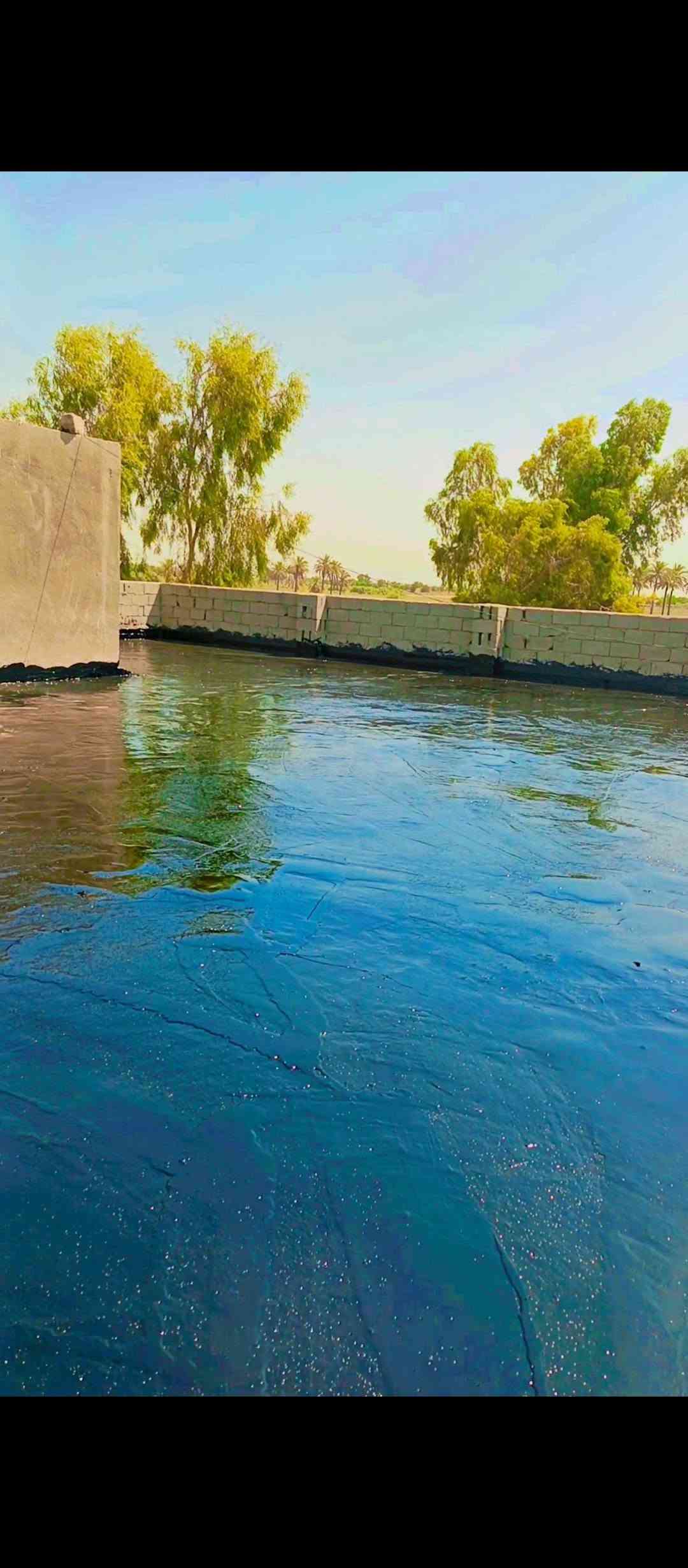 سلام عليكم لتجير كافه الصطوح ولاسأسأت باسعار مناسبه سعر البرميل كرسته وعمل 70 ألف للاستفسار الاتصال على الرقم ***********
