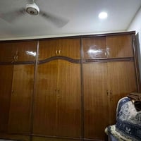 كنتور 6 ابواب بسعر 200 وبي مجال 07885550333