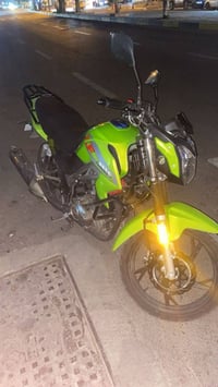 للبيع 6 كير زيرو مماشية جديدة السعر خاص  07757903644 واتساب