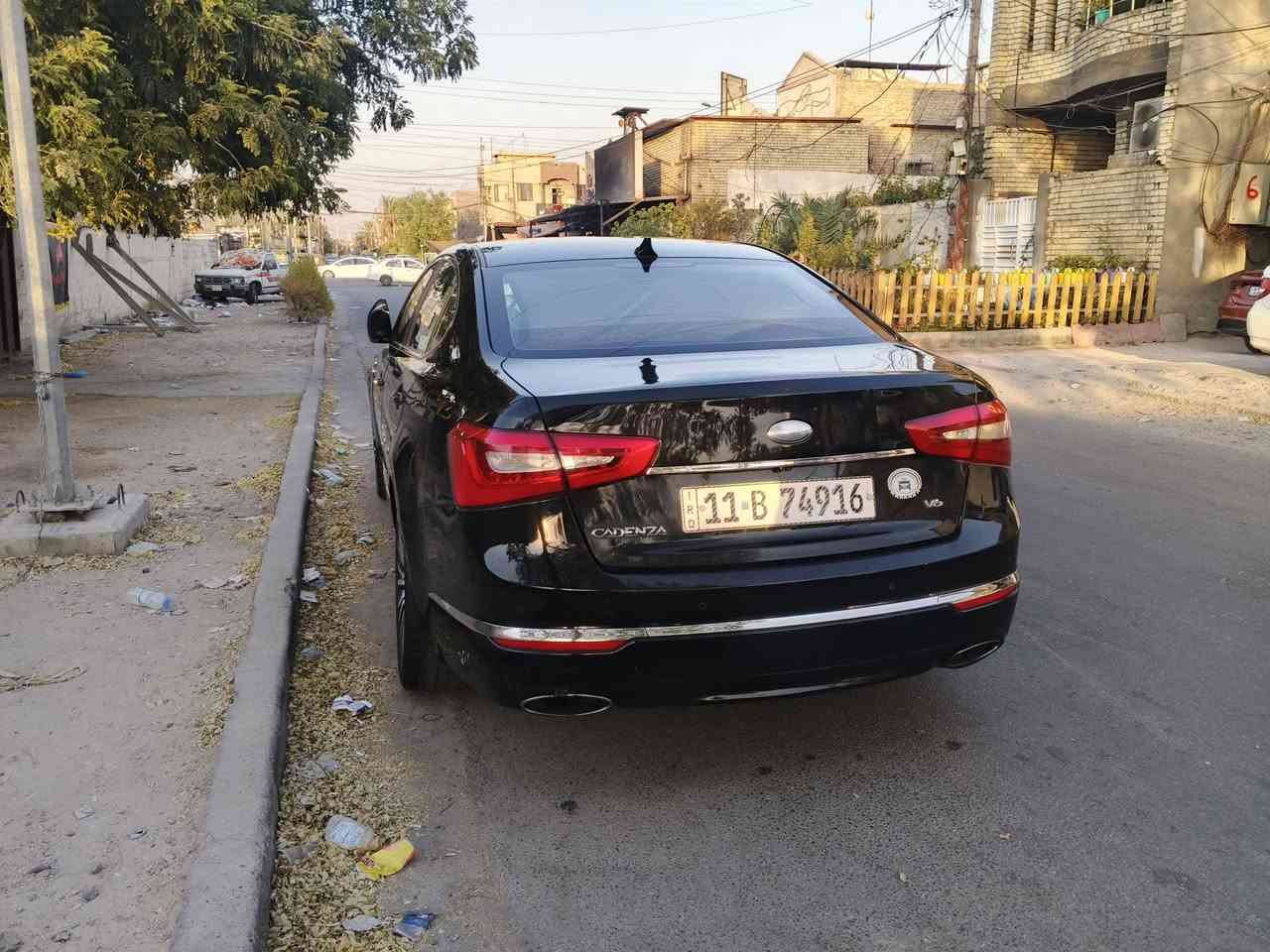سلام عليكم كادنزا 2013 شكل ل2014وارد كوري بيها صبغ جاملغ امامي وبنيد وربع جاملغ الخلفي سونار مرفق بل منشور السيارة جاهزة كير محرك صدر خير من الله مكينة جديده شديتها  السيارة فول عدا البانوراما والفتحة السعر105 وبيها مجال عنواني بغداد حي العامل استفسار أكثر *********** واتساب متوفر
