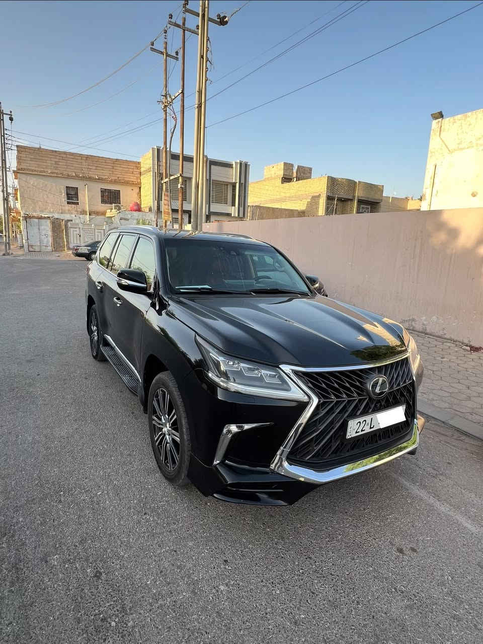 للبيع لكزز ٢٠١٩ سوبر سبورت اصل فول مواصفات بريم
Lexus LX 570

🚘 لكزس LX 570 موديل 2019 — فول مواصفات 🔥

* محرك V8 سعة 5.7 لتر
* دفع رباعي 4×4
* قير أوتوماتيك 8 سرعات
* فتحة سقف
* تشغيل بصمة
* دخول ذكي بصمة
* كشنات جلد فاخر
* كشنات كهربائية
* ذاكرة للكشنات
* تبريد وتسخين الكشنات
* 7 ركاب
* جنطة كهربائية
* ست رادارات
* 6 كاميرات 360°
* نظام مراقبة النقطة العمياء
* حساسات أمامية وخلفية
* مثبت سرعة راداري
* تحذير الخروج عن المسار
* نظام منع الاصطدام
* شاشة وسطية
* شاشة خلفية
* نظام صوت فاخر
* بلوتوث
* USB / AUX
* تحكم من السكان
* دبل ثقيل وخفيف
* Crawl Control للطرق الوعرة
* Multi Terrain
* تعليق هيدروليك/متكيف
* جنوط 20 إنچ
* إضاءة LED
* مرايات كهرباء وطي
* حساس مطر
* إضاءة أوتوماتيك
* تكييف ثلاثي المناطق
* ثلاجة/تبريد داخلية
* فرامل إلكترونية
* نظام نزول المرتفعات
* أنظمة أمان كاملة
* فول مواصفات خليجي
السعر ( 650 )
الشراي يتصل متوفر واتساب 
***********
