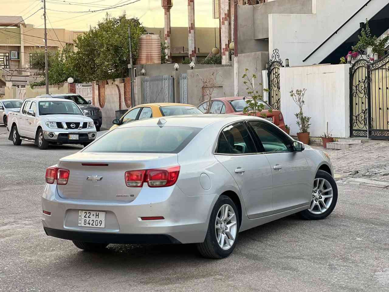 سلام عليكم ماليبو موديل٢٠١٣ خليجي كلين بدون لاضربه ولاتبديل ولاصبغ محرك بشرط اربعه ٢٤٠٠ تنفس طبيعي كير بشرط سيارة نضيفه بدون نواقص فقط بيه شبر صبغ جاملغ الخلفي سنويه جديدة دفتر بانزين بيه رقم اربيل لوحات جديد بسمي تحويل مباشر سعر ٩٢ورقه /تلفون ***********مكاني كركوك
