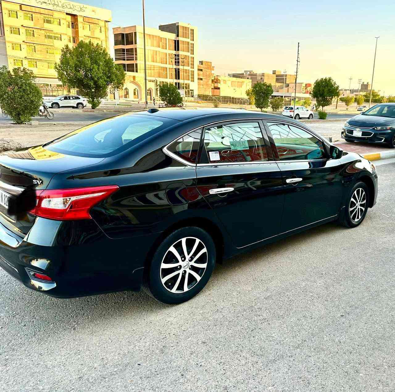 نيسان سنترا 2019 وارد امريكي
حادثها بنيد وجاملغ امامي 
سياره جاهزه محرك وكير وتبريد وحداده جديده
ماشيه 79000
سياره بصمه يدات نيكل
بجم شكل العشرين وبك لأيت خلفي لد
سنويه وهزه وارقام جديده باسمي 
مكان السياره الرمادي 5 كيلو 
السعر 108$ رقم الموبايل 
***********
