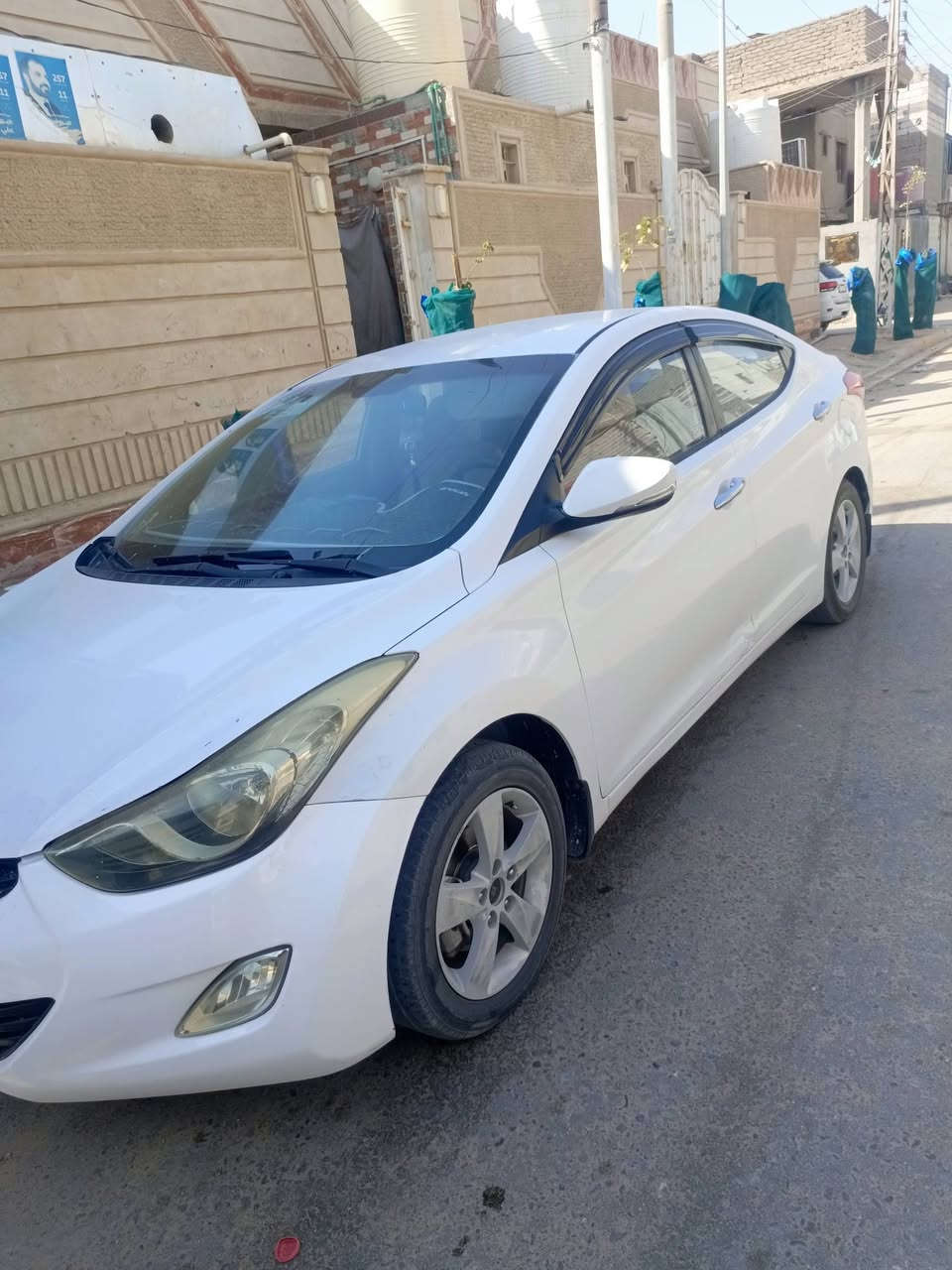 النترا 2013 خليجي نص فول بيهه باب صبغ  والباقي كفاله محرك 1600 دبل حساس دوش ***********
