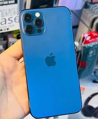 ايفون 12 برو • ٢٥٦ • بطارية ٨٤