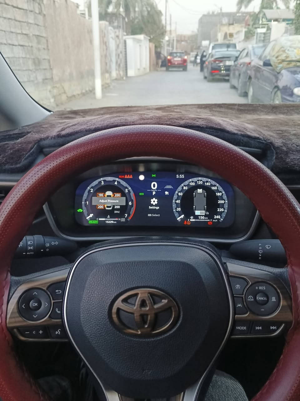 كورله هايبرد موديل 2025 سياره جديده مال بيت ماشيه 15الف بيه كم ملاحضه رقم بغداد  سياره بسمي هزه وسنويه جديده سعر 162وبيه مجال ***********
